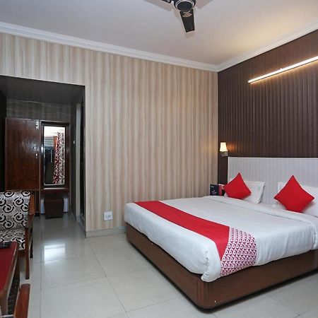 Oyo 8714 Hotel Amar Mussoorie Ngoại thất bức ảnh