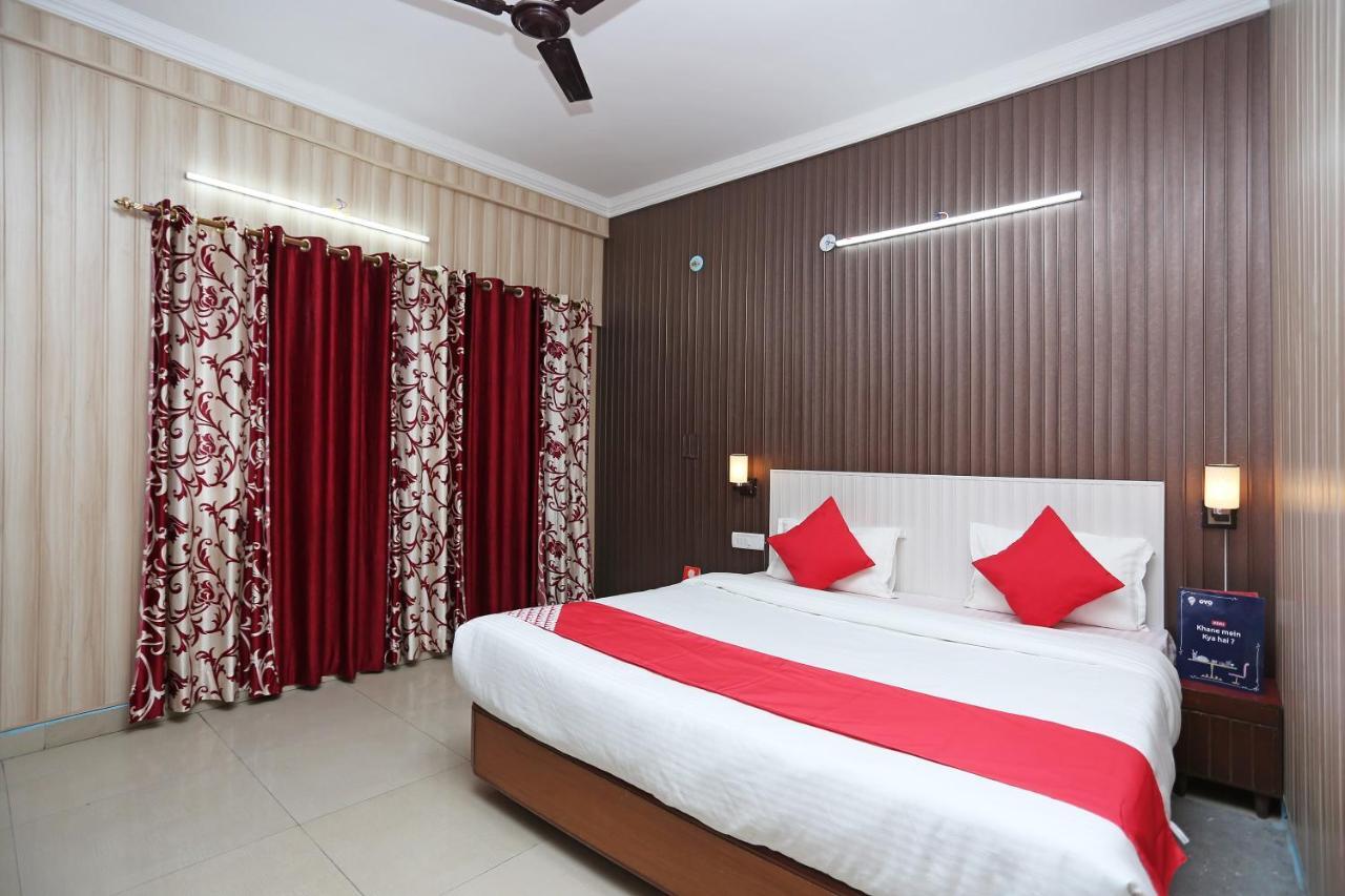 Oyo 8714 Hotel Amar Mussoorie Ngoại thất bức ảnh